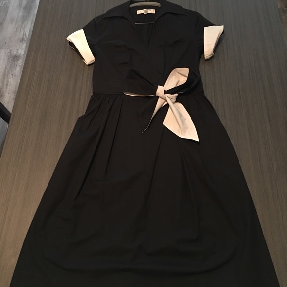 Dress - Picture 1 of 1